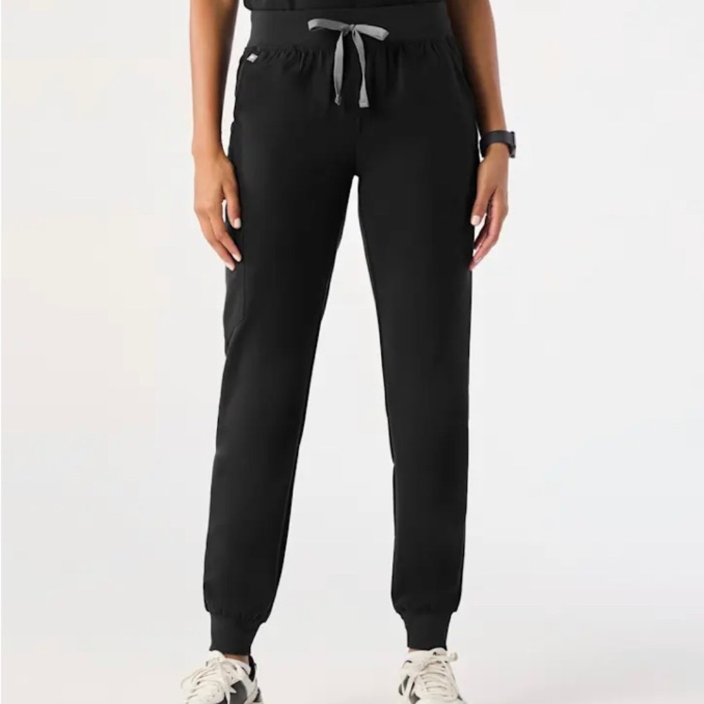 FIGS Zamora L/T Jogger Scrub Pants